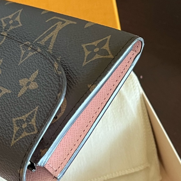 Louis Vuitton Brown and Pink Wallet - Picture 5 of 8